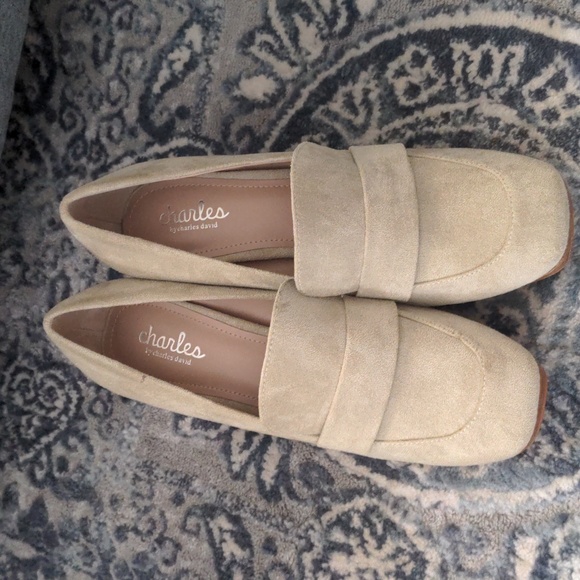 Charles by Charles David Nandi Platforms - Picture 2 of 6